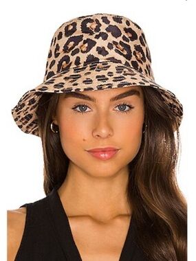 NWT Loefer Randall Ivy Bucket Hat